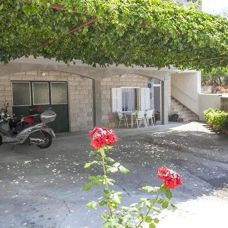 11486a Apartamento Tučepi