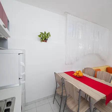 11486a Apartamento Tučepi